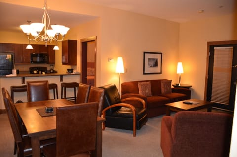 Living / Dining Room