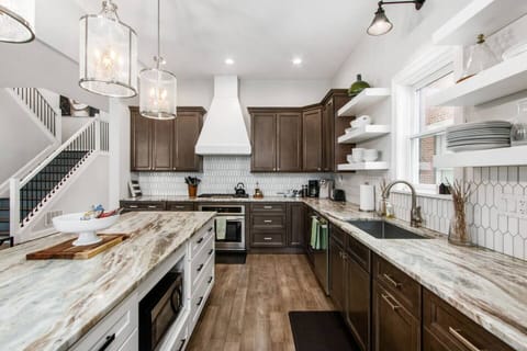 Kitchen | Fully Stocked
