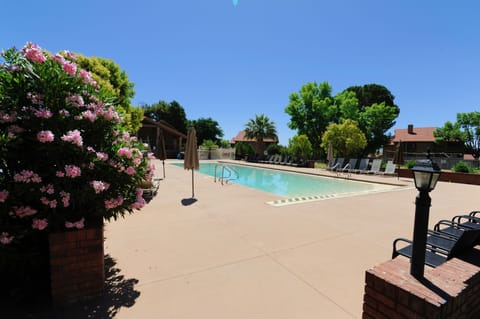 Family pool to relax while the children swim.