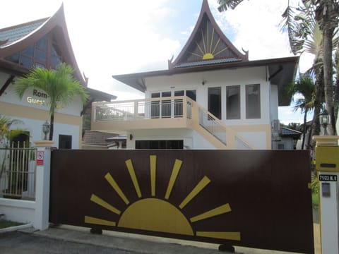 Two bedroom apartment upstairs. Sleeps 4