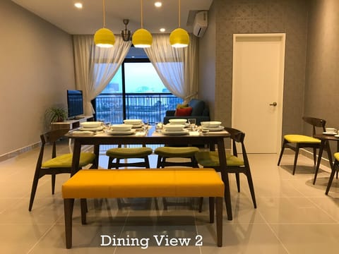 Cenic @ Tamara Residence Putrajaya Dining Area
