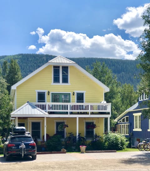Comfortable mountain facing front porch and deck.