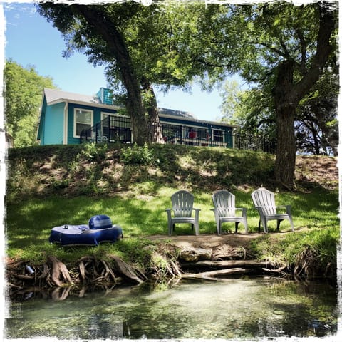 Steps from the deck to the water.
