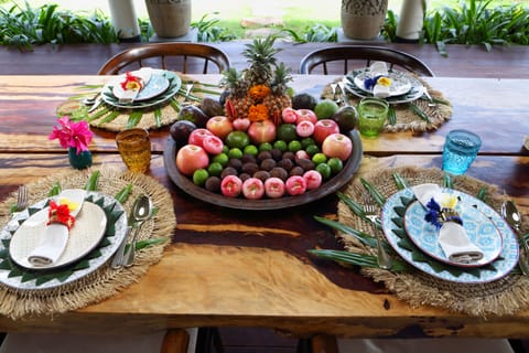 Luxury 5 Bedroom Villa near Balian Beach