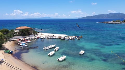 Beach nearby, sun loungers