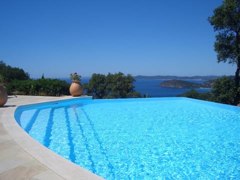 Modern Spacious Villa Sunset with infinity pool, fantastic sea view & much more!