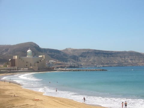 Beach nearby, beach towels