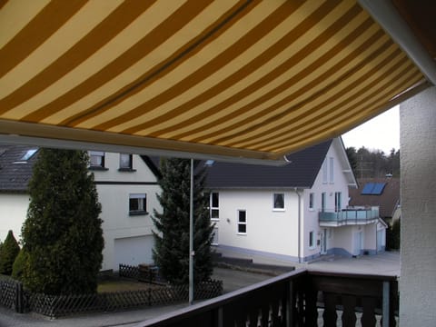 110 sqm, max. 6 persons, quiet location, easy access Apartment in Landstuhl