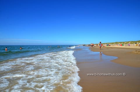 Beach nearby, sun loungers