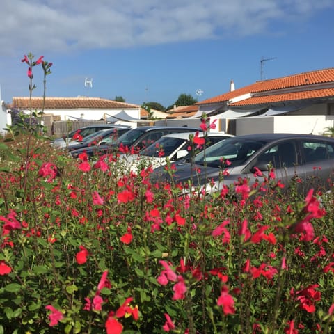 Onsite parking, car charging station