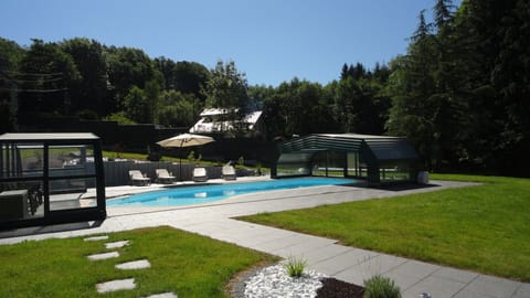 Indoor pool, outdoor pool