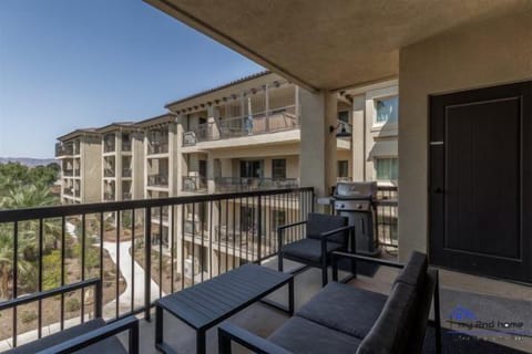 Balcony with BBQ Grill