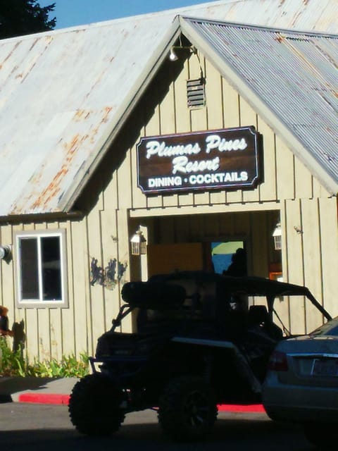 Lunch, dinner, bar. Check for live music on weekends. 1 mile from cabin