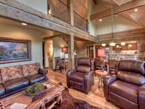 Powder Ridge Oglala 10, Living, 3