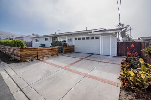 Call us today to book an amazing vacation at 180 Bali!