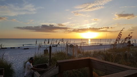 Beach nearby, beach towels