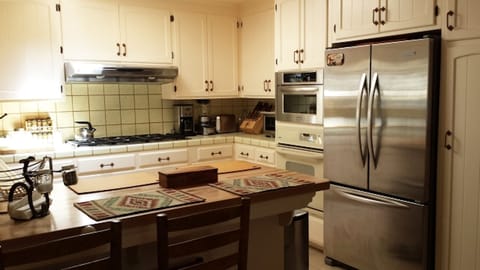 Our extraordinary chef's kitchen is fully equipped - all you bring is the food!