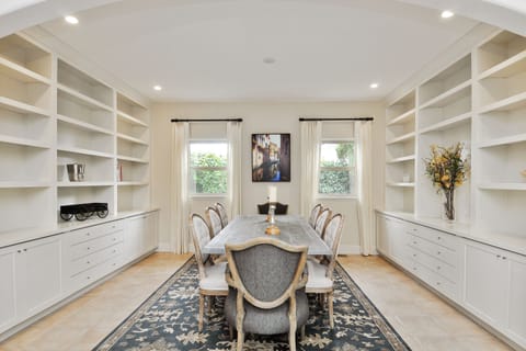 Formal dining room can seat up to 8