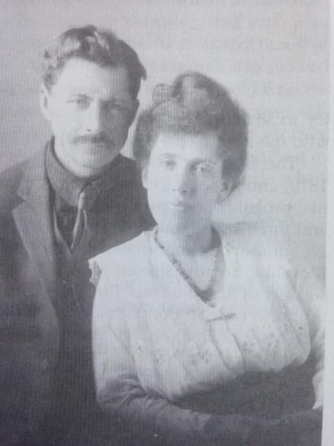 Frank and Belle (McDonald) Lee 1918. Original cabin owner and namesake.