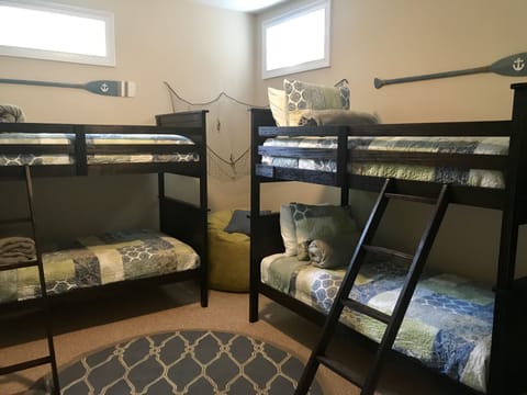 Twin bunk room