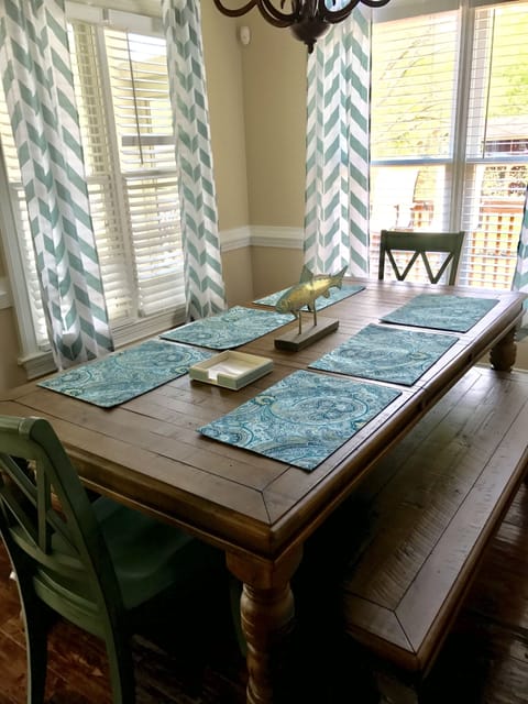 large dining table that seats 8-10