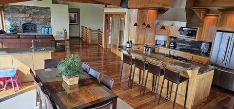 GOURMET KITCHEN,  DINING ROOM,   BAR and GREAT ROOM