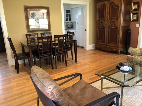 Dining area adjacent to Kitchen and Family Room