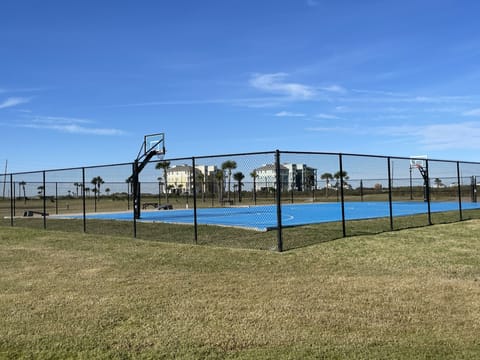 Sport court