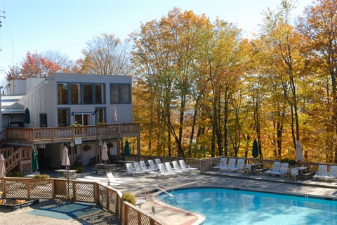 Indoor pool, outdoor pool