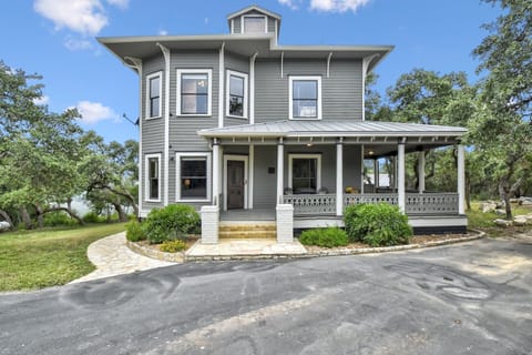 001-444165-825RimRockRanch_001_12586719