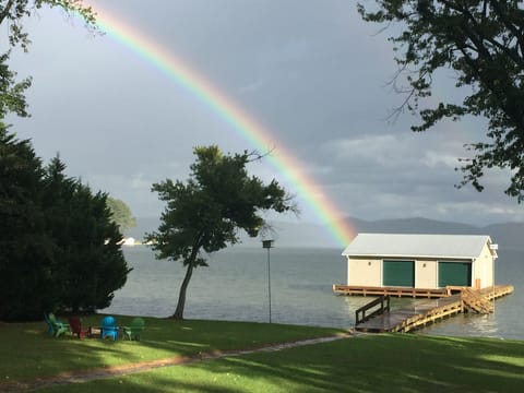 Awesome rainbow 9/16/2018
Genesis 9:16 ..God’s beautiful promise....


