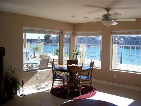 SPECTACULAR VIEW FROM PROFESSIONALLY DECORATED LIVING AREA WITH 60 INCH FLAT SCR