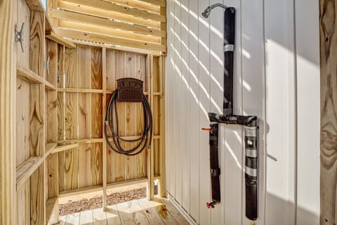 Outdoor shower with hot and cold water