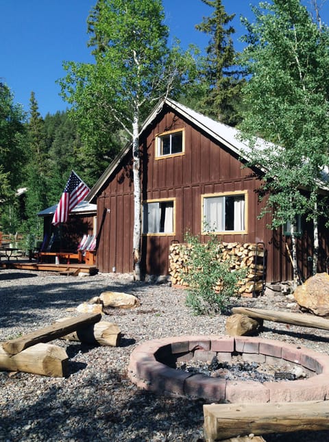 DeLoach Cabin sits on 1/5-acre of forested beauty. Ample parking for trailers. 