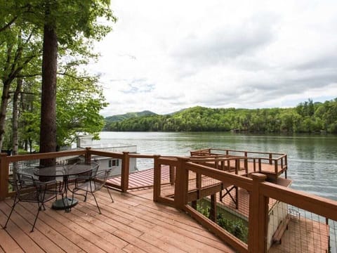 What a great spot to have you lunch.