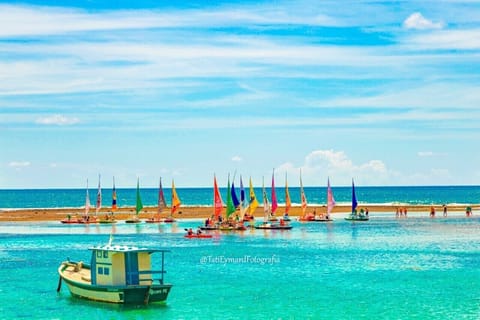 Beach nearby, sun loungers, beach towels