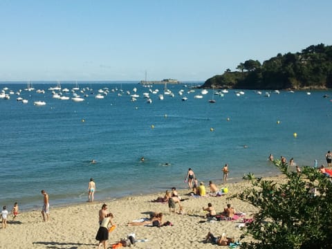 Beach nearby, sun loungers