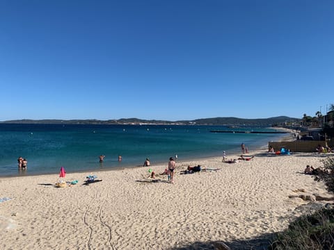 Beach nearby, sun loungers