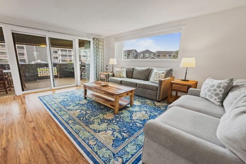 Enjoy family time in this nice open area.