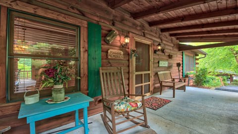 Amazing Covered front porch on entry level for all to enjoy.
Easy access/paved