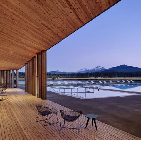 Indoor pool, outdoor pool