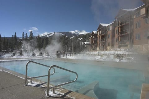 3 bedroom ski in/ski out Resort property February 12-19 Resort in Breckenridge