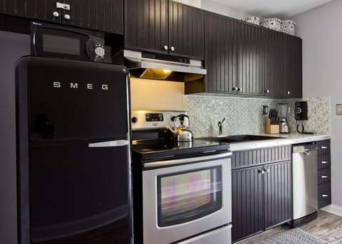 Amazing Kitchen with all the top of the line amenities