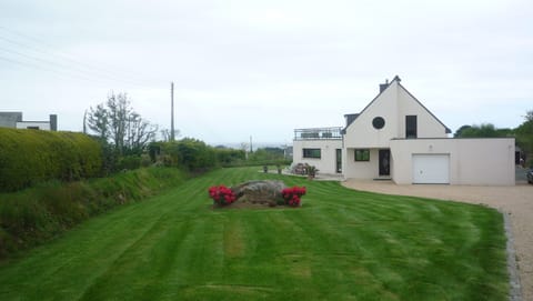 House exceptional sea view on the Pink Granite Coast Villa in Penvénan