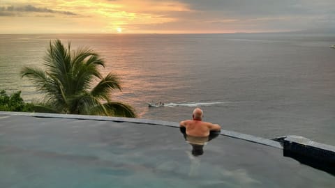 Outdoor pool, an infinity pool