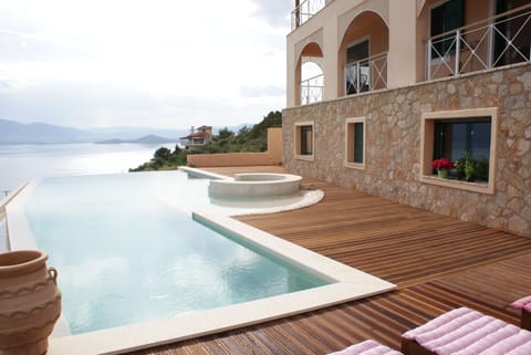 Typical stone architecture like in the islands.