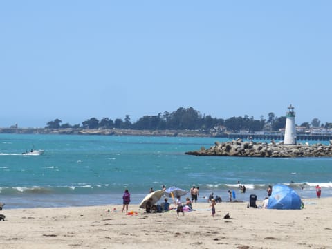 Beach nearby, sun loungers