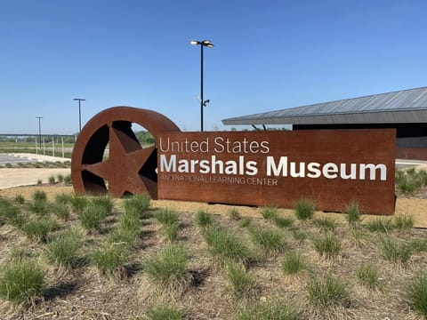 Closest lodging to the new Marshals Museum...within walking.