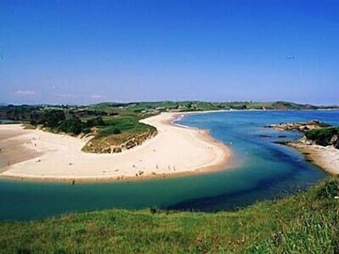 Beach nearby, sun loungers