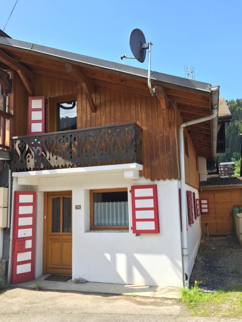 Chalet front
